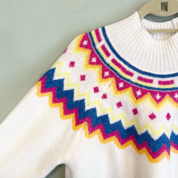 Vince Camuto Cream Fair Isle Mock Neck Knitted Winter Pullover Sweater Large - Picture 4 of 8